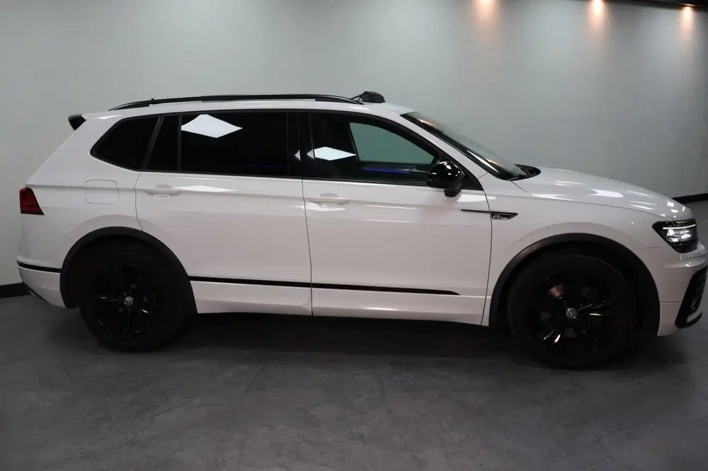 Volkswagen Tiguan Allspace 2.0 TSI 4Motion Highline Business uit 2020, foto 3