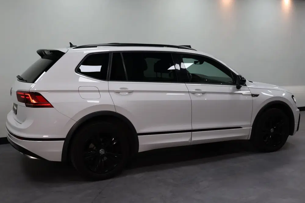 Volkswagen Tiguan Allspace 2.0 TSI 4Motion Highline Business uit 2020, foto 4