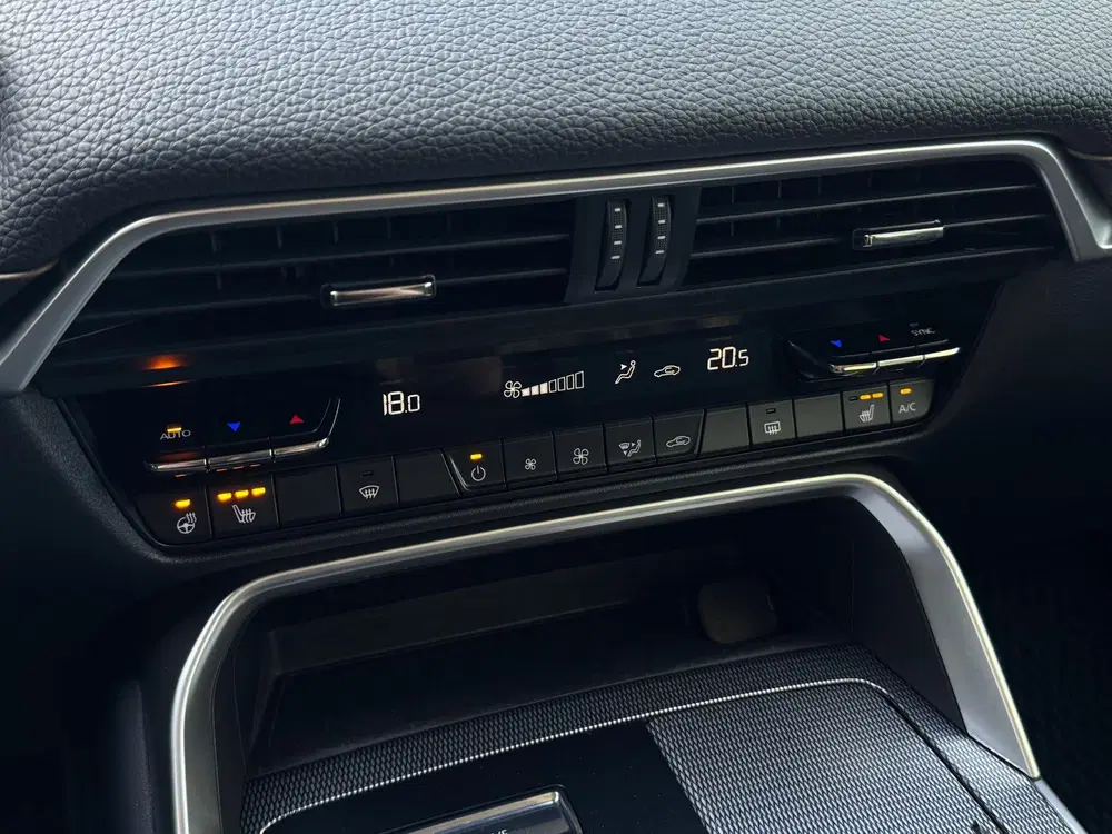 Mazda CX-60 2.5 e-SkyActiv PHEV 327pk Homura uit 2023, foto 15