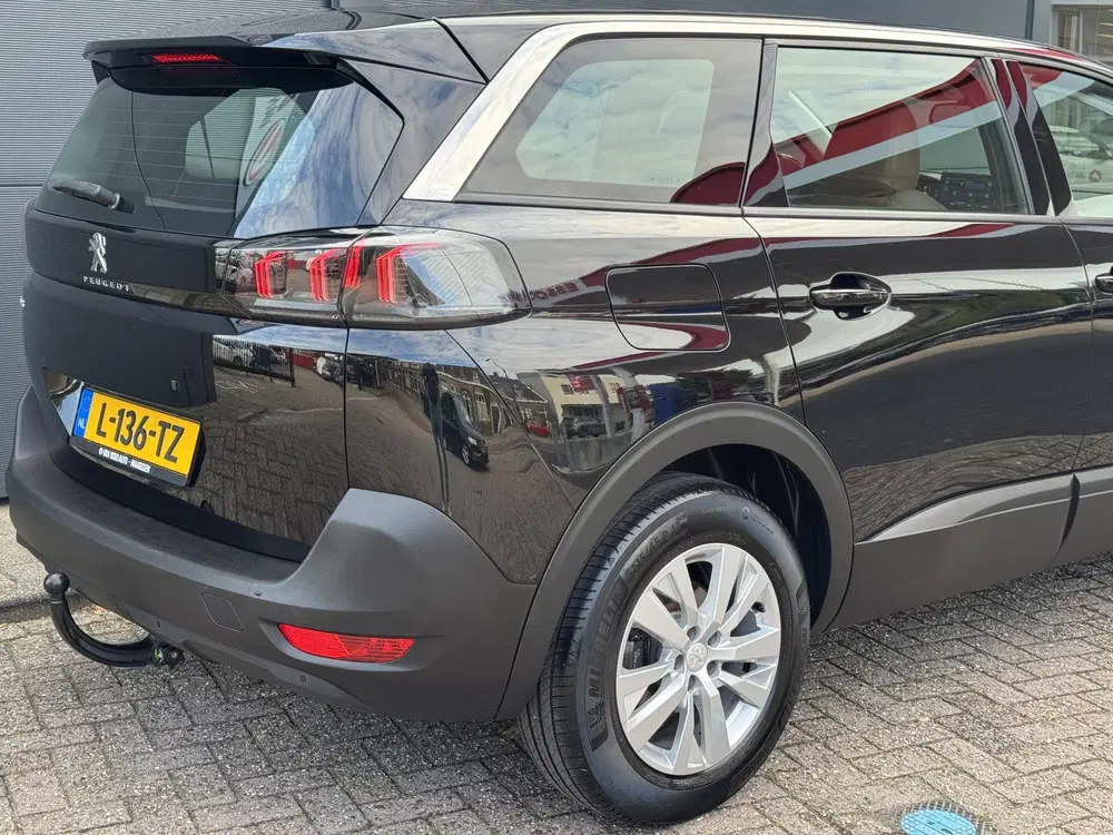 Peugeot 5008 1.2 Allure uit 2021, foto 10