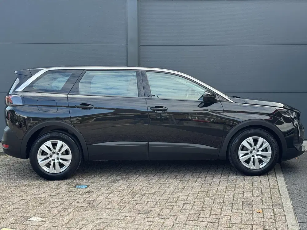 Peugeot 5008 1.2 Allure uit 2021, foto 11