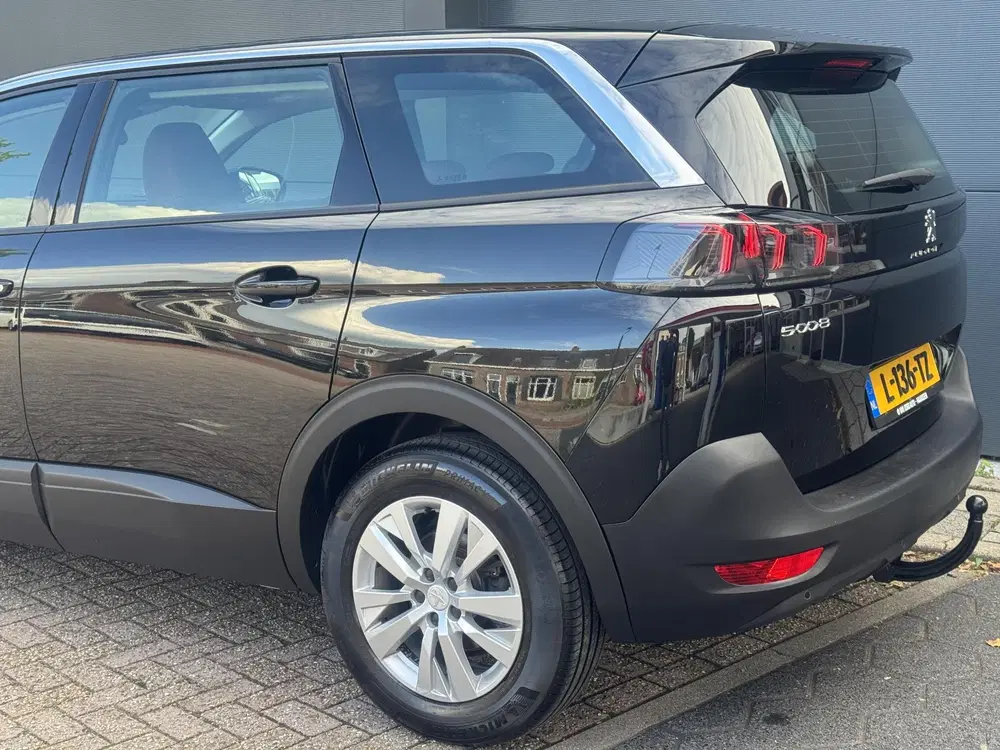 Peugeot 5008 1.2 Allure uit 2021, foto 14