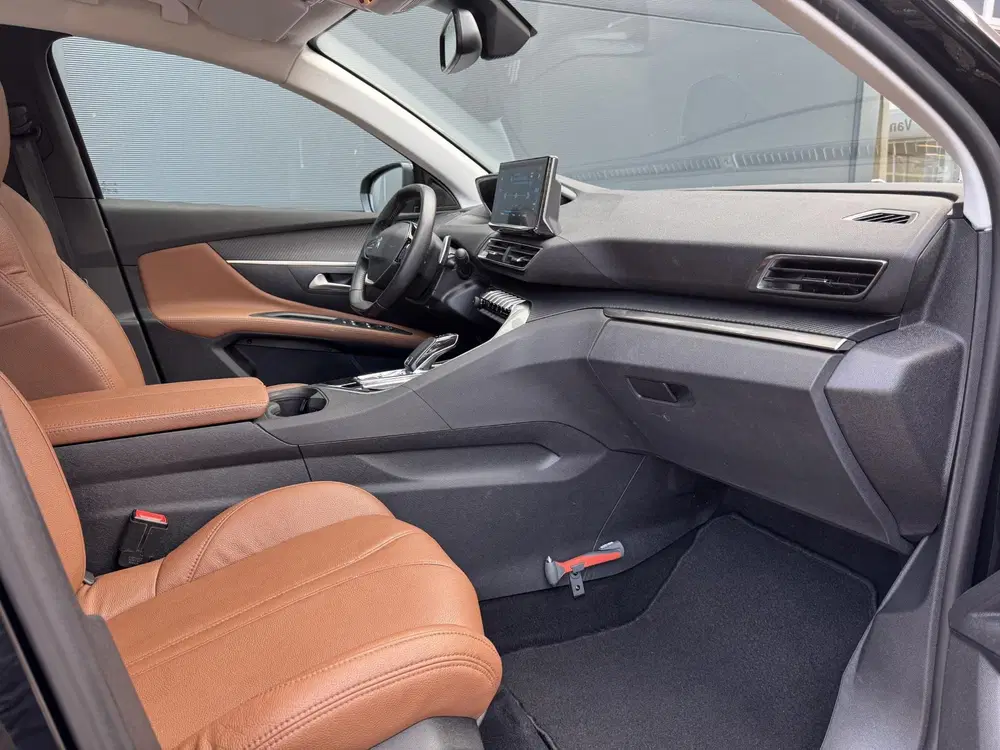 Peugeot 5008 1.2 Allure uit 2021, foto 5