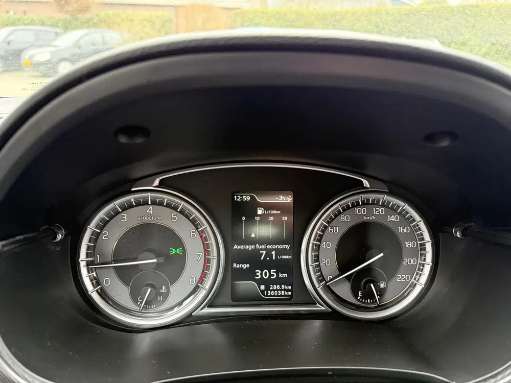 Suzuki Vitara 1.4 Boosterjet Style Smart Hybrid + NAVI + uit 2021, foto 13