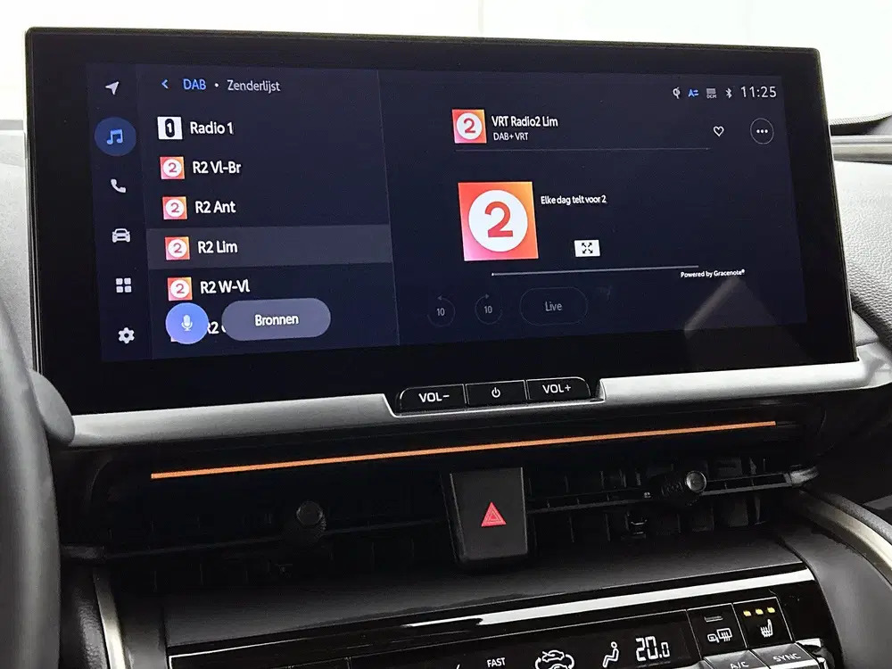 Toyota C-HR 2.0 Plug-in Hybrid 220 Première Edition uit 2024, foto 10