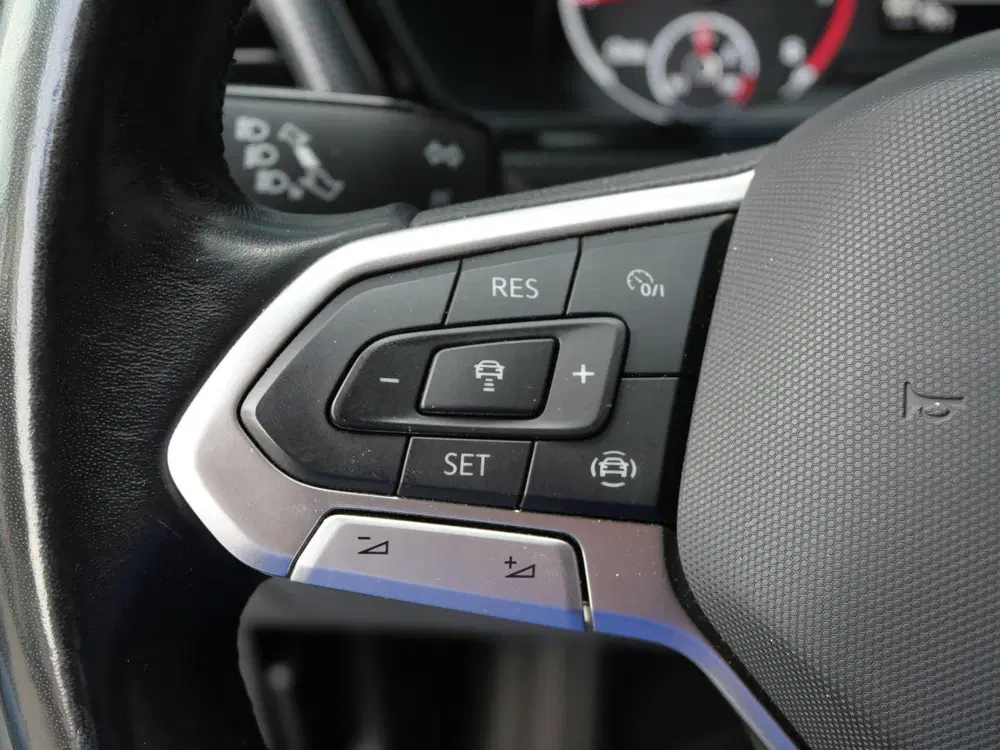 Volkswagen T-Cross 1.0 TSI LIFE uit 2021, foto 14