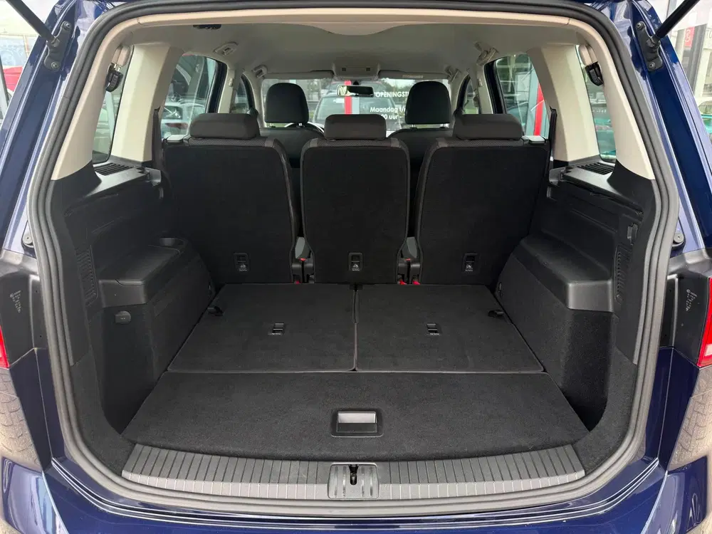 Volkswagen Touran 1.0 TSI Comfortline uit 2019, foto 10