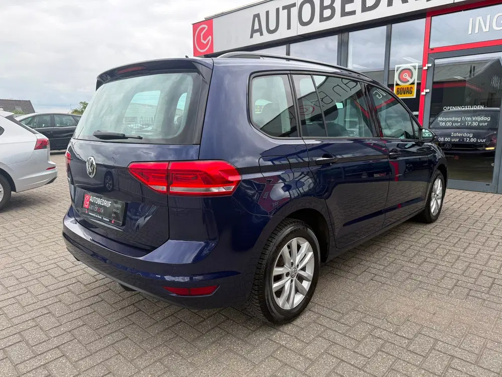 Volkswagen Touran 1.0 TSI Comfortline uit 2019, foto 8