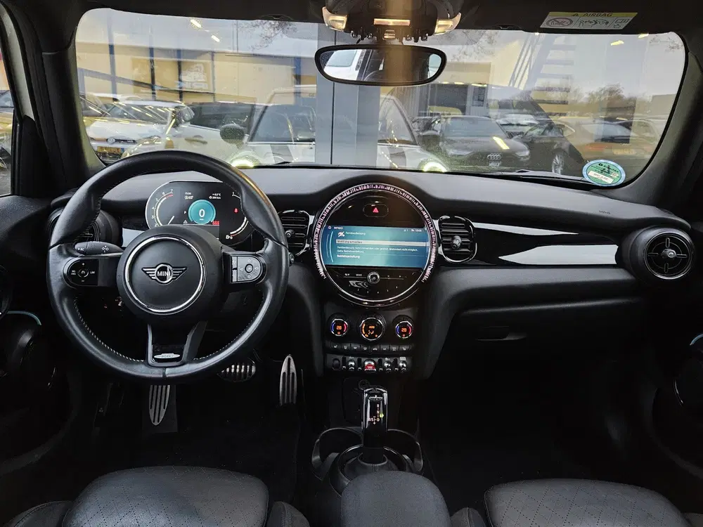 Mini John Cooper Works 1.5 Cooper John Cooper Works Trim + BLACK uit 2021, foto 14