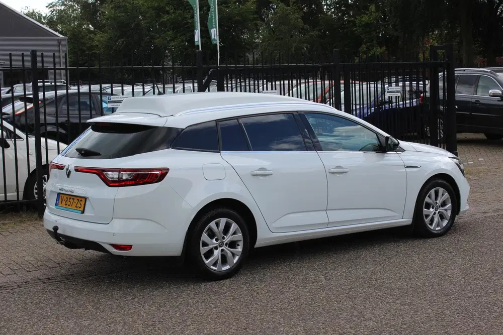 Renault Megane 1.5 dCi Grijs kenteken uit 2019, foto 7