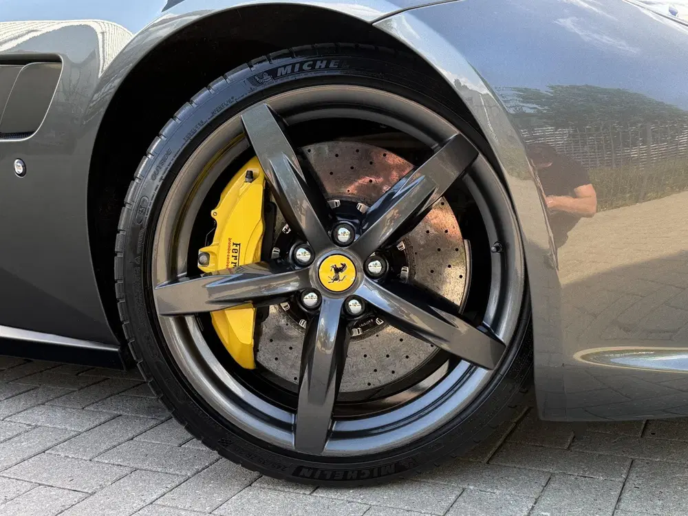 Ferrari GTC4 Lusso T 3.9 V8 LIFT uit 2021, foto 10