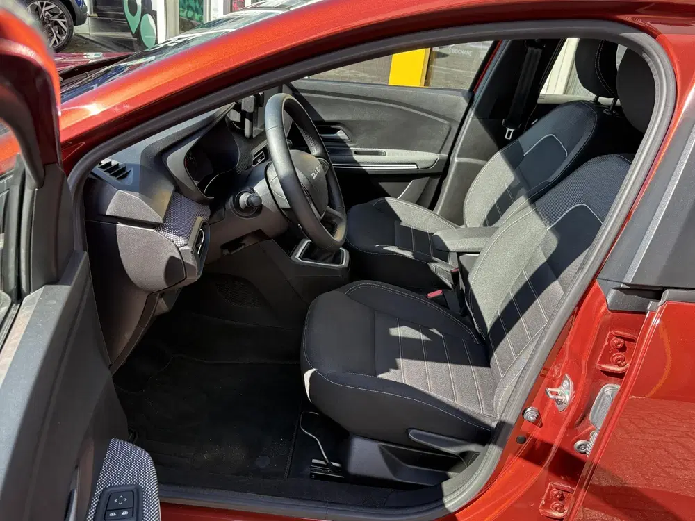 Dacia Jogger 1.0 TCe 100 ECO-G Extreme 5p. uit 2022, foto 7
