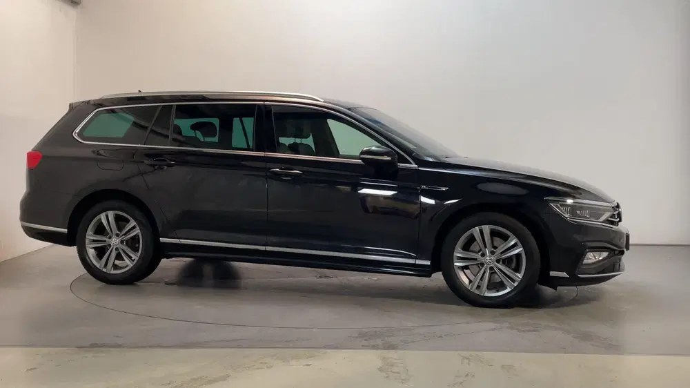 Volkswagen Passat 1.5 TSI 150pk DSG Elegance Busines uit 2020, foto 10