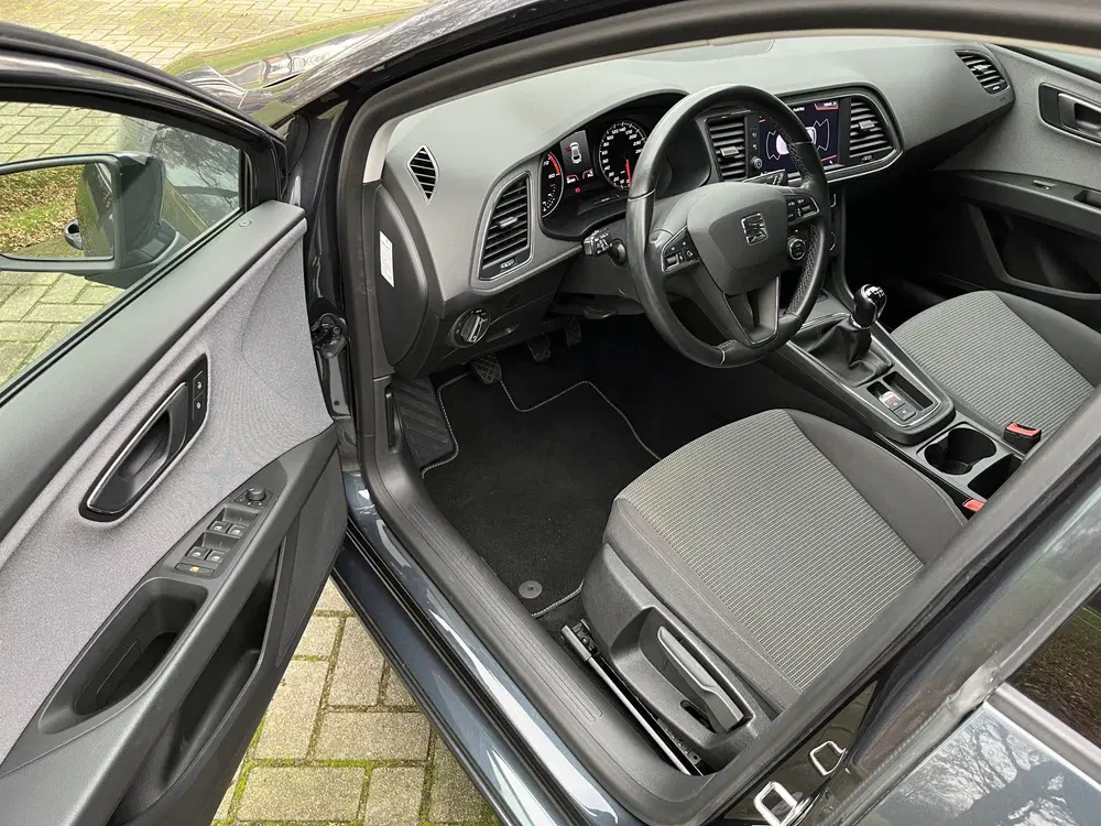 SEAT Leon 1.0 TSI Style Ultimate Edition uit 2020, foto 4