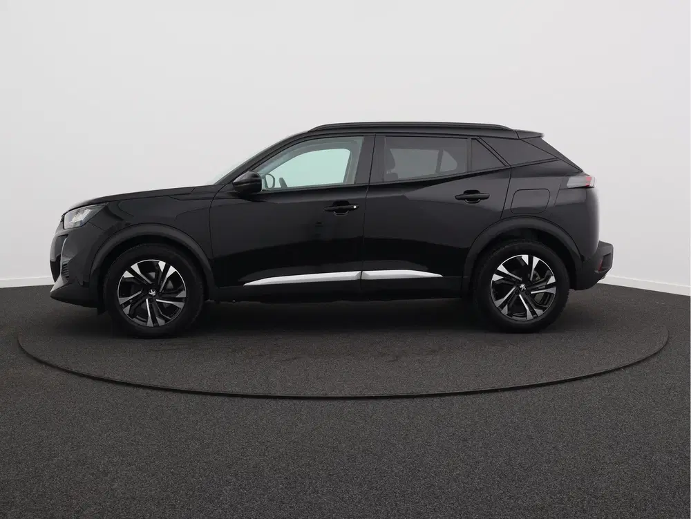 Peugeot 2008 1.2 PureTech Allure uit 2022, foto 10