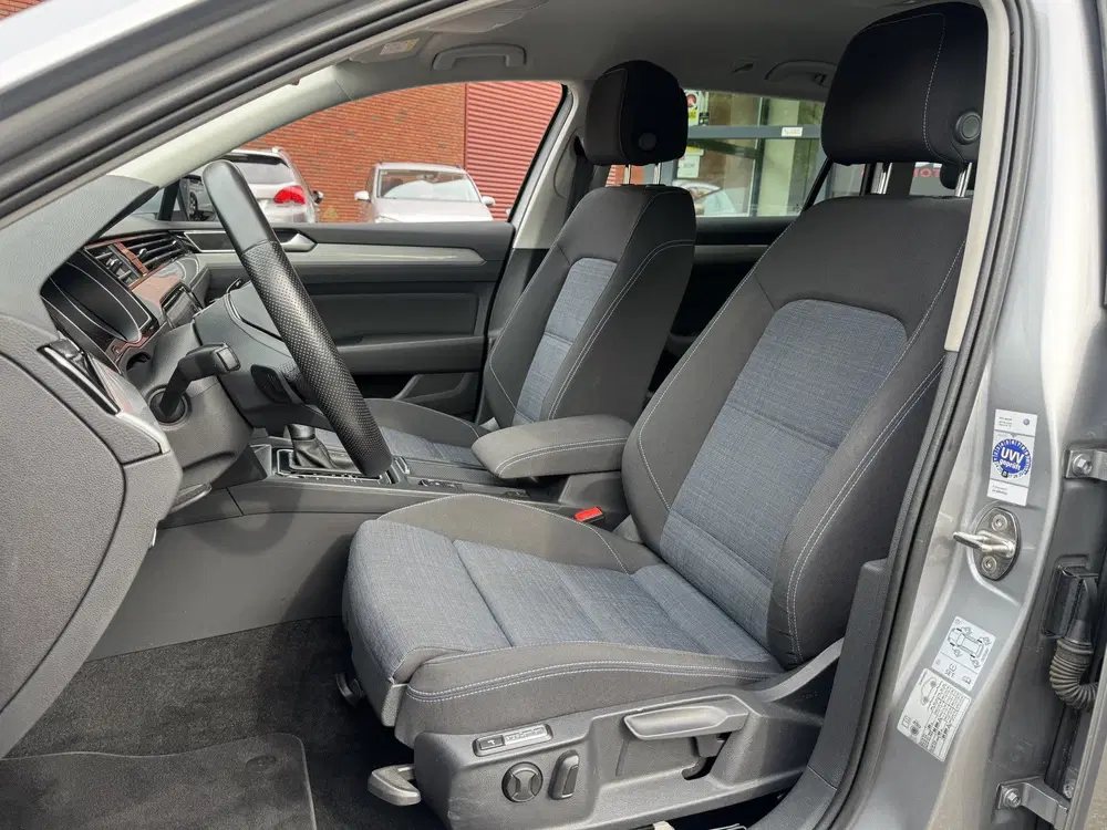 Volkswagen Passat 1.4 TSI PHEV GTE Business uit 2022, foto 11