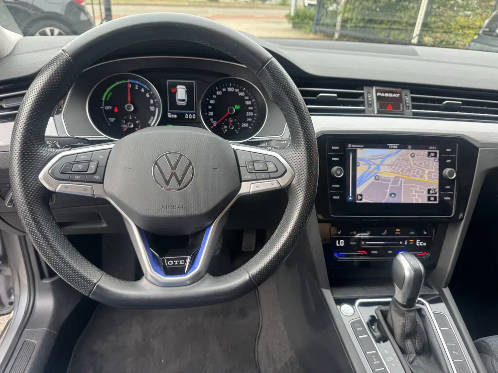 Volkswagen Passat 1.4 TSI PHEV GTE Business uit 2022, foto 14