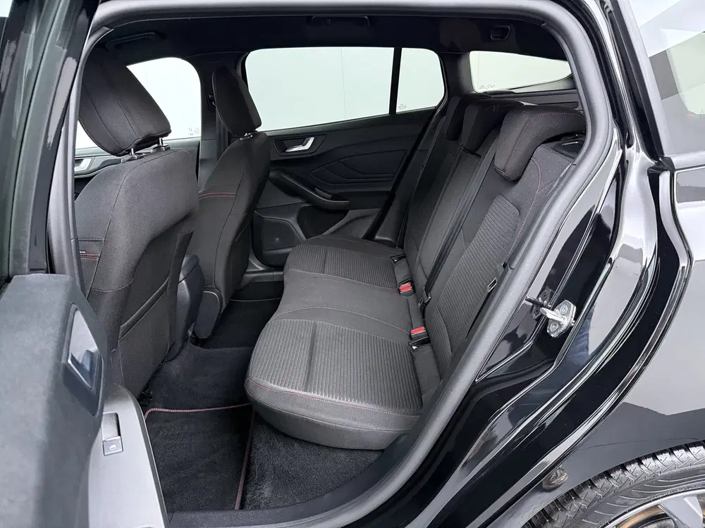 Ford Focus EcoBoost Hybrid 155 pk ST-Line X uit 2025, foto 10