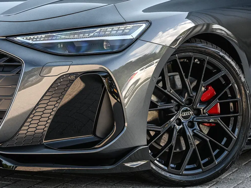 Audi A6 2.0 e-hybrid quattro S Competition uit 2026, foto 8