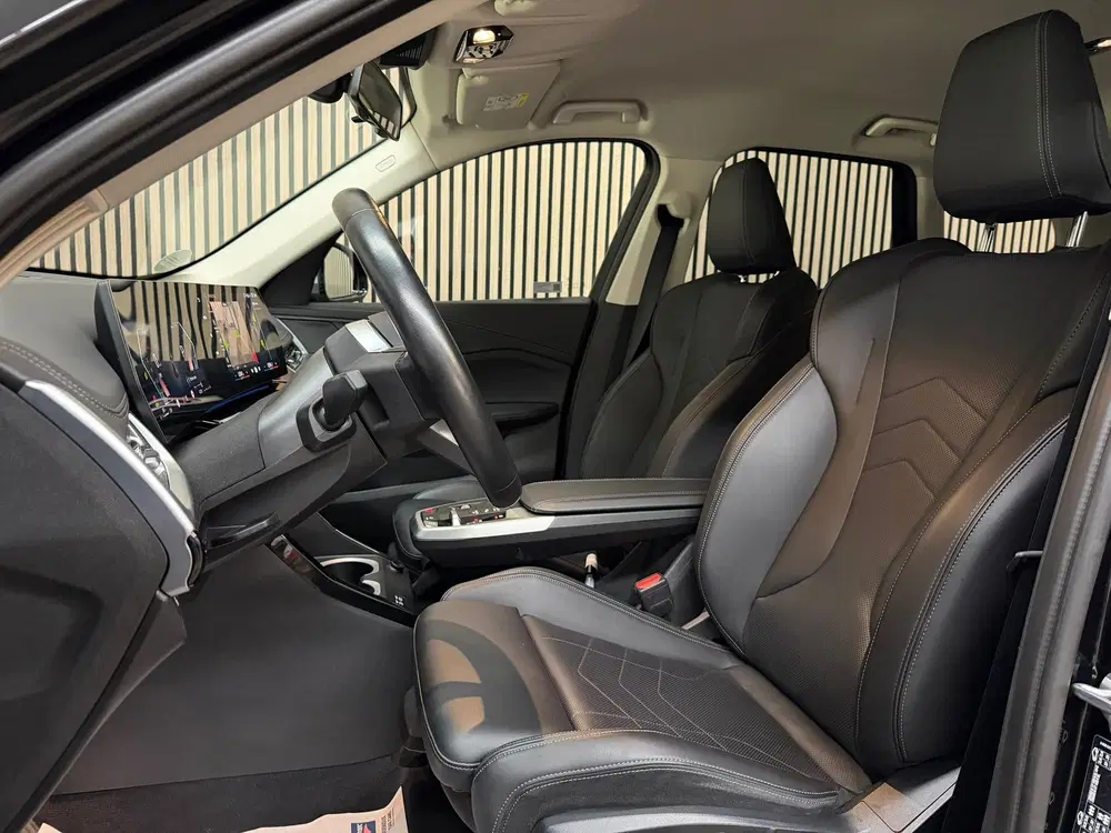 BMW X1 SDrive20i Mild-Hybrid xLine 2024 LEDER NAV uit 2024, foto 12