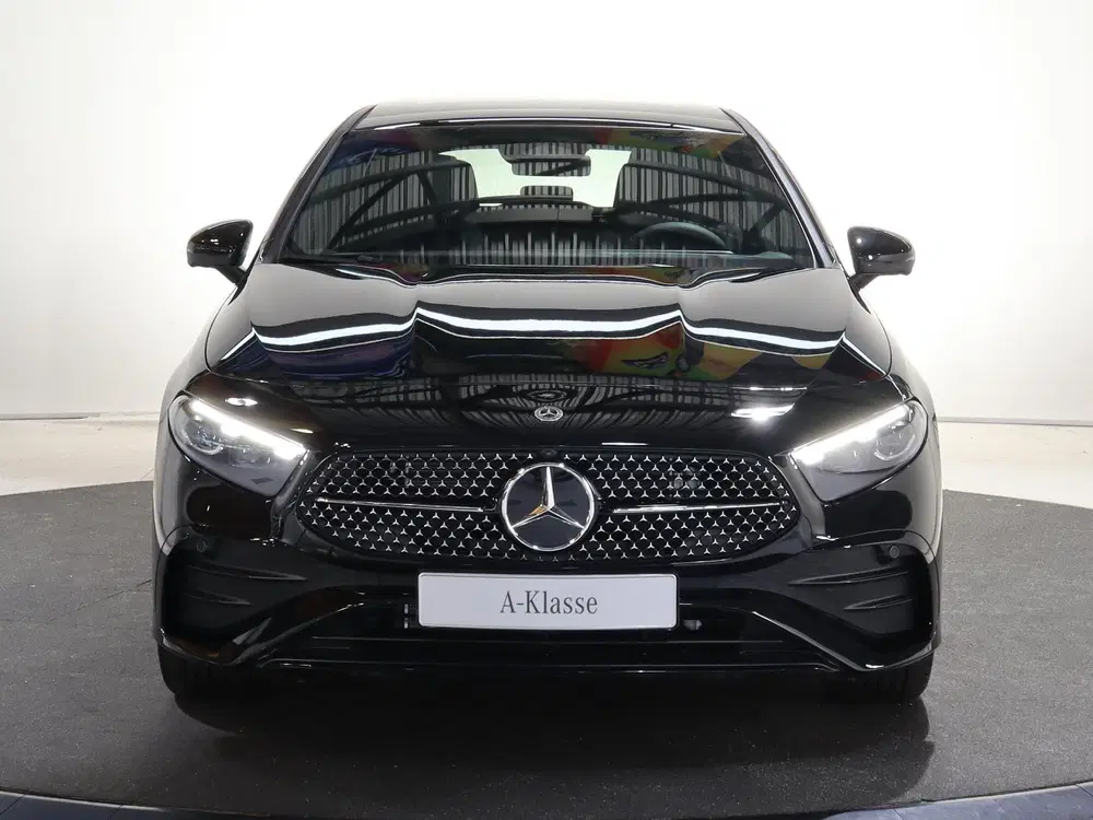Mercedes-Benz A-Klasse 250e Business Solution AMG uit 2026, foto 3