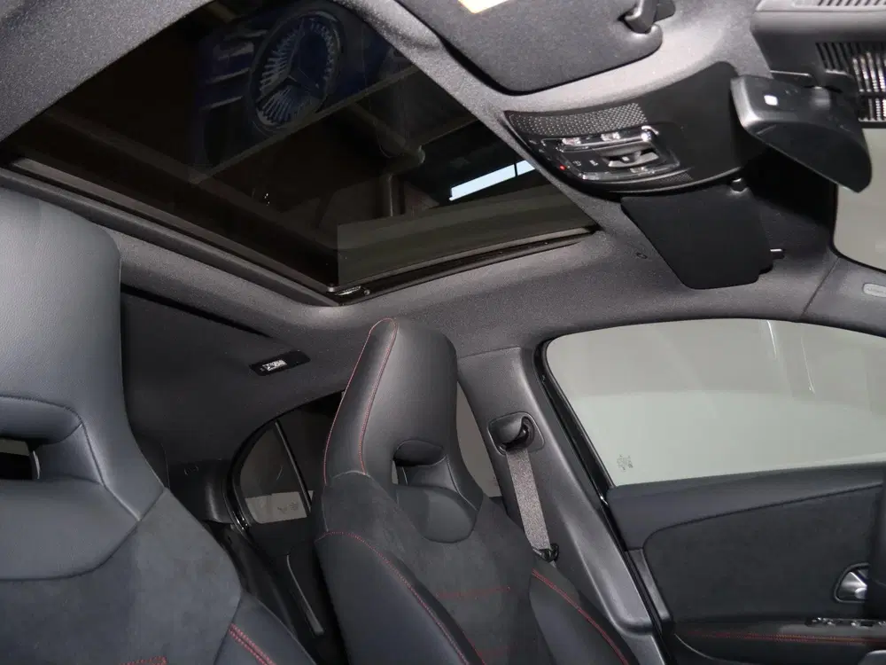 Mercedes-Benz A-Klasse 250e Business Solution AMG uit 2026, foto 8