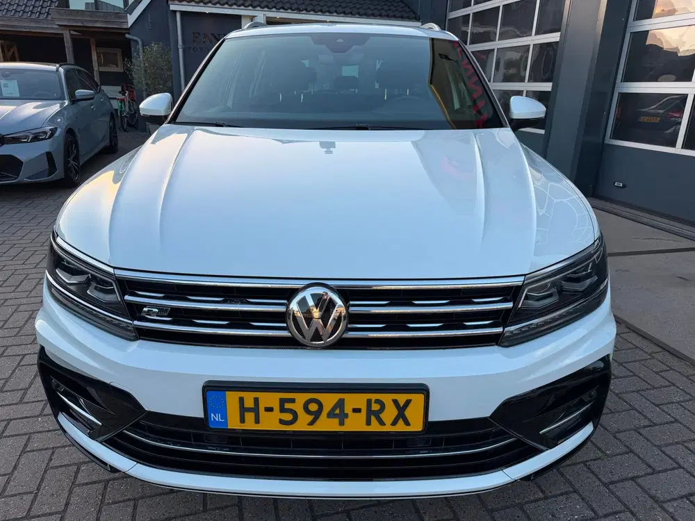 Volkswagen Tiguan 1.5 TSI ACT Highline Business R-Line uit 2020, foto 15