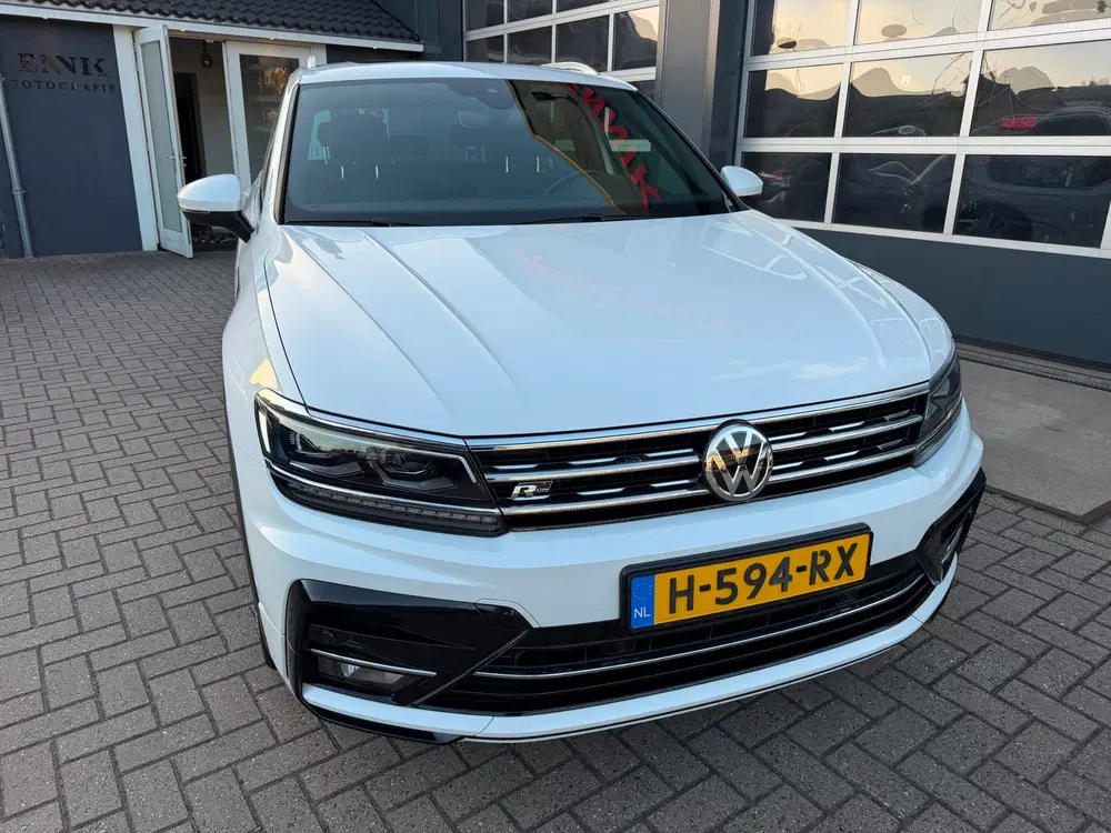 Volkswagen Tiguan 1.5 TSI ACT Highline Business R-Line uit 2020, foto 3