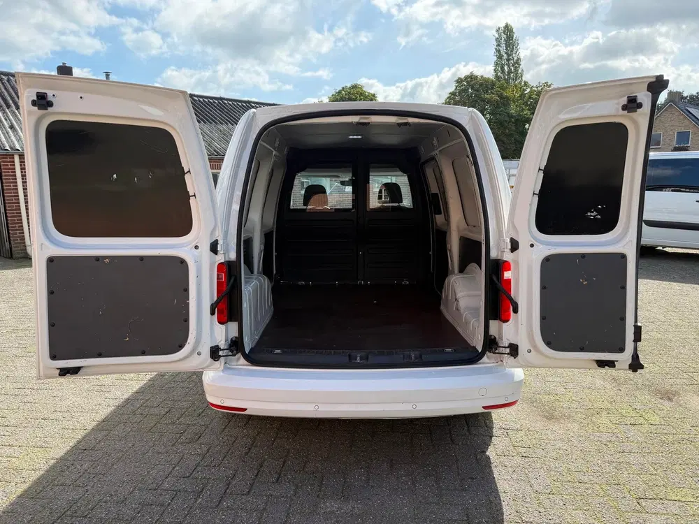 Volkswagen Caddy 2.0 TDI L2 Maxi DSG Exclusive Edition E6 uit 2019, foto 4