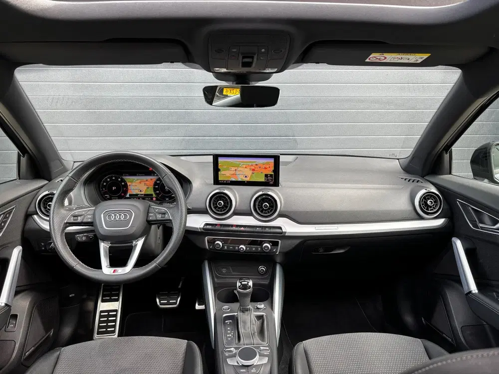 Audi Q2 35 TFSI 3x S-Line uit 2021, foto 3