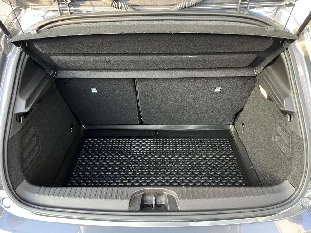 Renault Clio 1.6 E-Tech Hybrid 145 E-Tech Engineered Sc uit 2024, foto 11