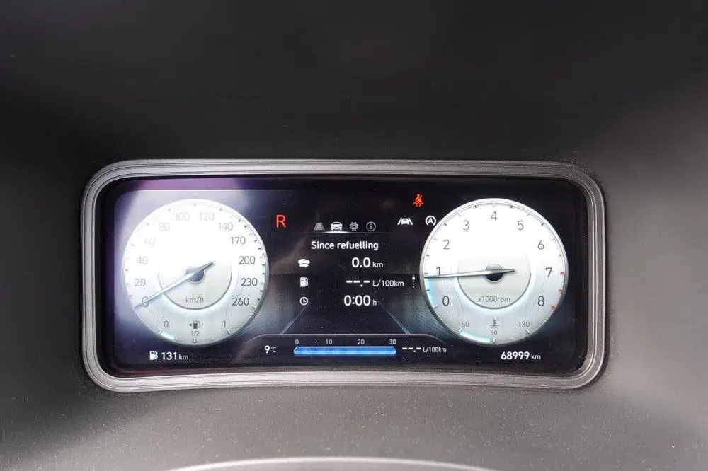 Hyundai KONA 1.0 T-GDI Automaat 1:20 Verbruik uit 2021, foto 3