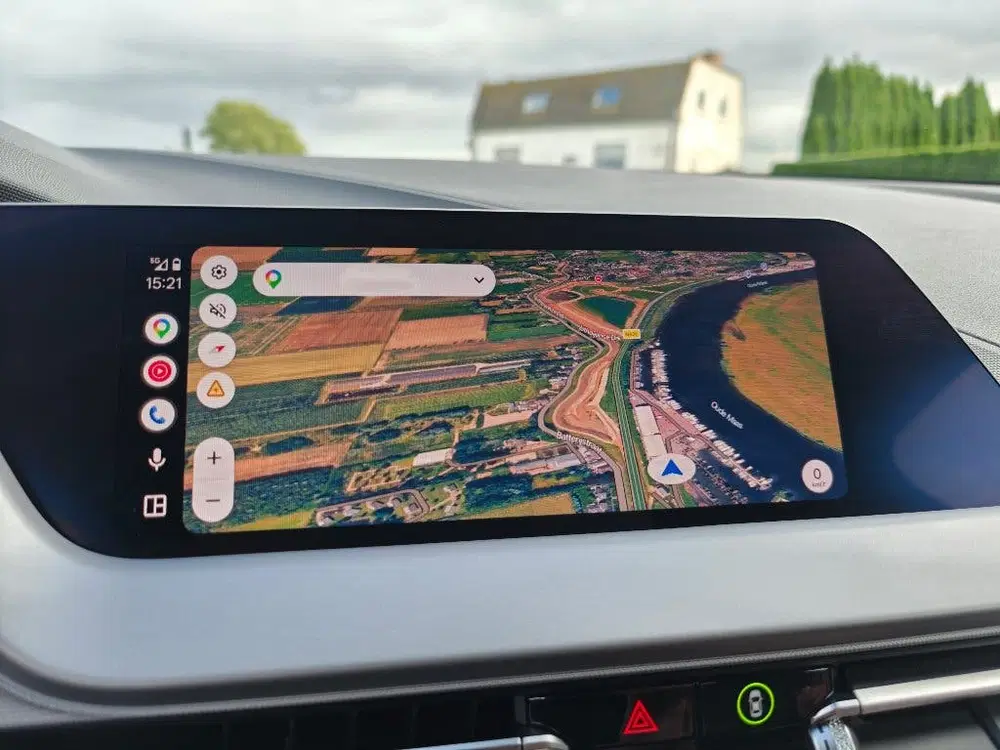 BMW 2-serie 218i 140pk Aut 2020 Wit uit 2020, foto 8