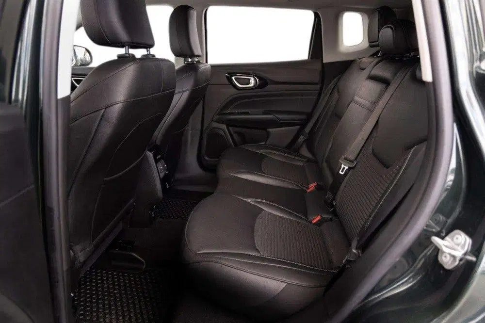 Jeep Compass 1.3T 80TH ANN Automaat Zeer Fraai 1750 kg uit 2022, foto 13