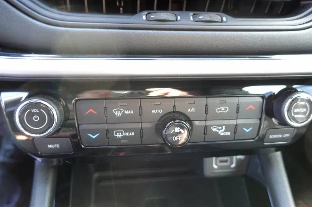 Jeep Compass 1.3T 80TH ANN Automaat Zeer Fraai 1750 kg uit 2022, foto 9