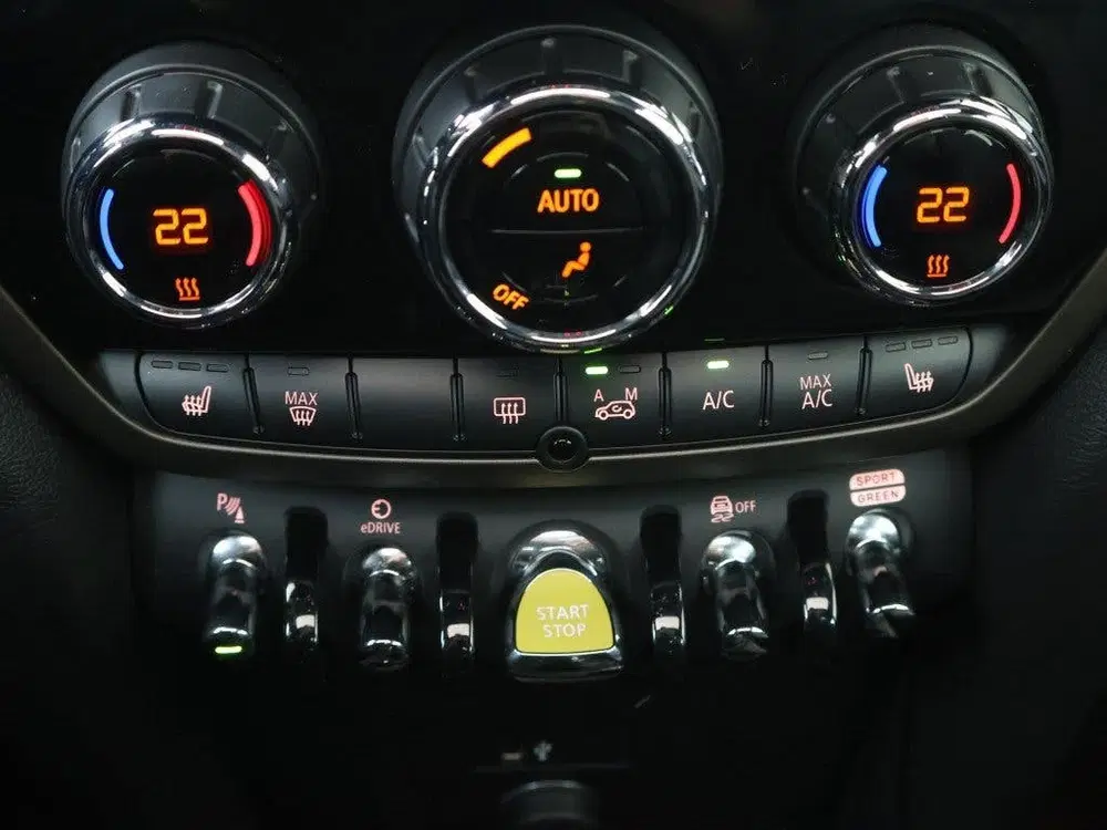 Mini Countryman 2.0 CO.S E ALL4 CHIL Panorama Hybride AWD uit 2022, foto 14