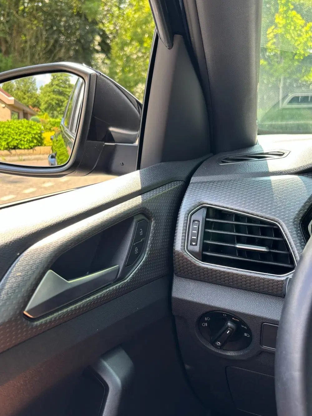 Volkswagen T-Cross 1.5 TSI 150pk 7-DSG 2022 Zwart uit 2022, foto 14