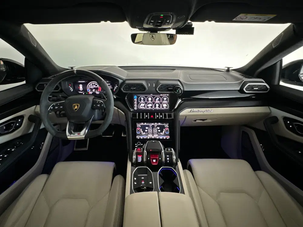 Lamborghini Urus 4.0 V8 Pano uit 2021, foto 4