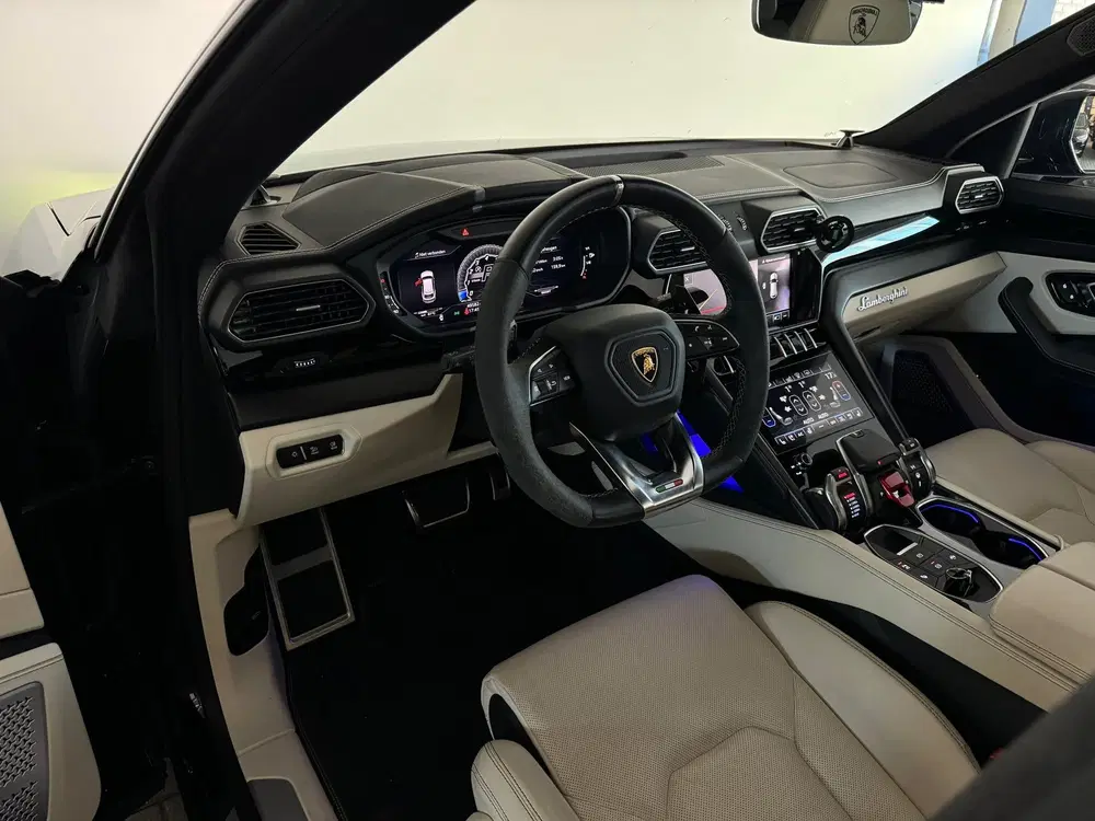 Lamborghini Urus 4.0 V8 Pano uit 2021, foto 5