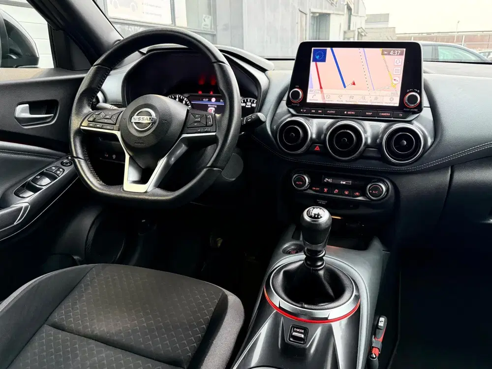 Nissan Juke 1.0 DIG-T N-Connecta uit 2019, foto 4