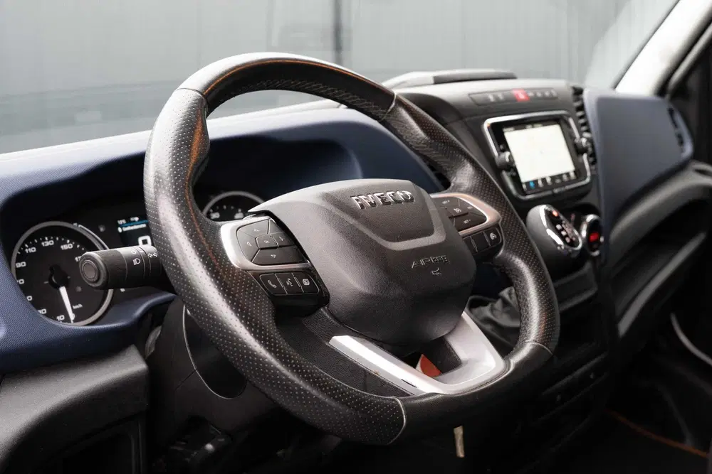 Iveco Daily 35C18 uit 2021, foto 10