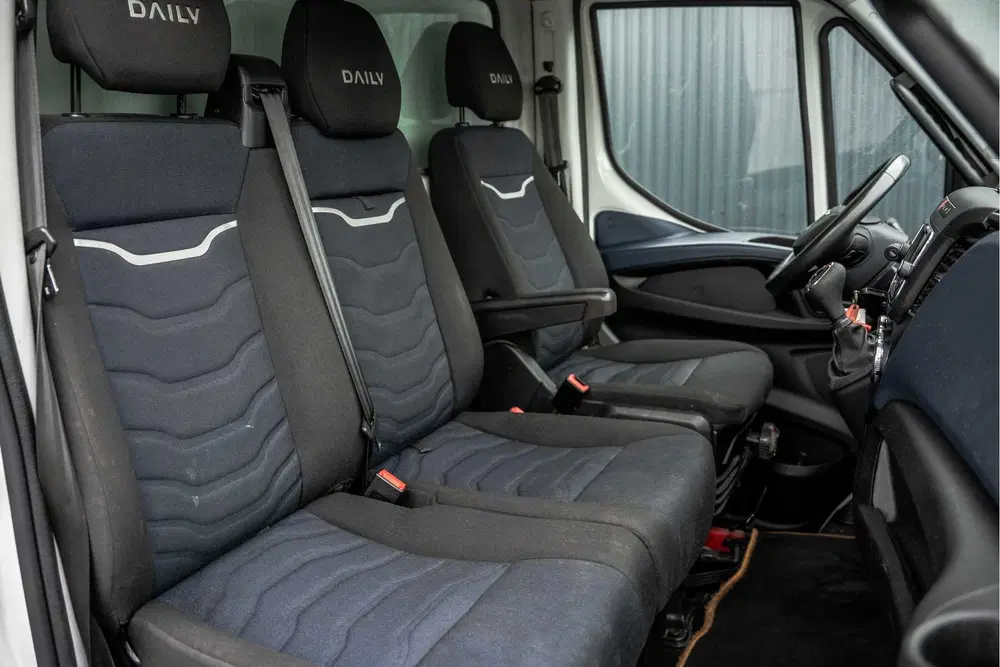 Iveco Daily 35C18 uit 2021, foto 12
