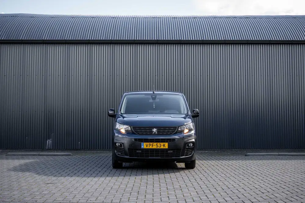 Peugeot Partner 1.5 BlueHDi 100PK uit 2022, foto 3