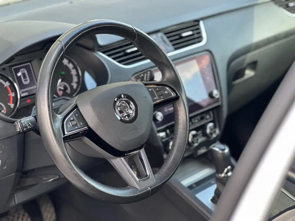 Skoda Octavia 1.0 TSI Greentech Ambition Business uit 2019, foto 10