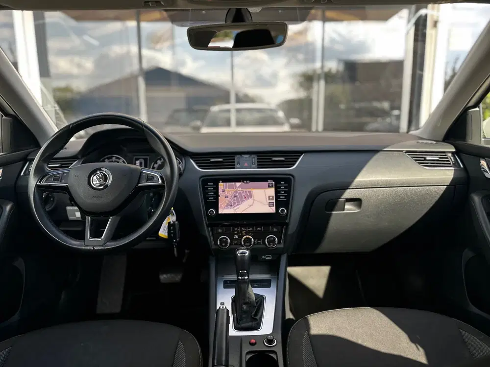 Skoda Octavia 1.0 TSI Greentech Ambition Business uit 2019, foto 13