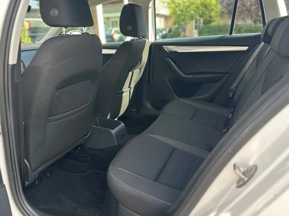 Skoda Octavia 1.0 TSI Greentech Ambition Business uit 2019, foto 14