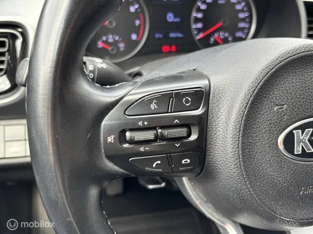 Kia Stonic 1.0 T-GDi DynamicPlusLine uit 2019, foto 8