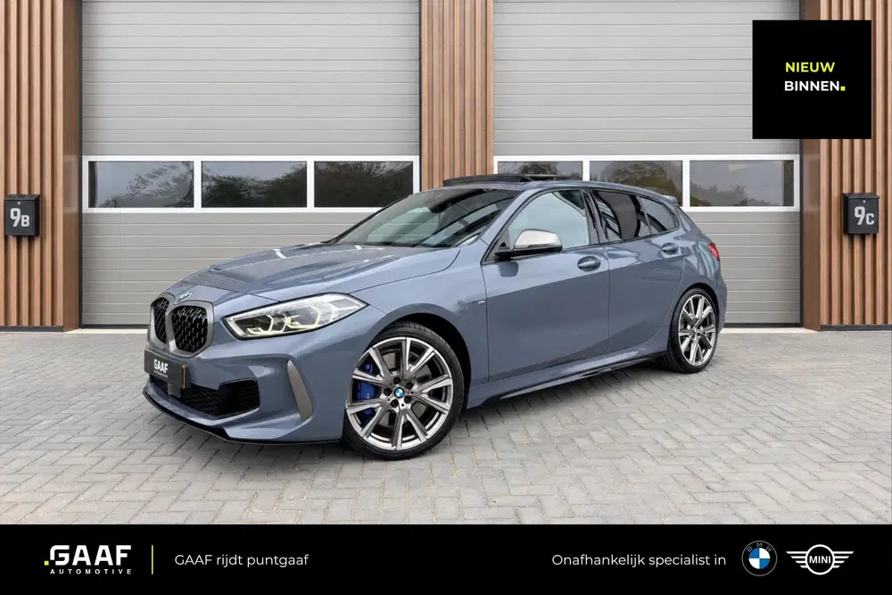 BMW 1-serie M135i xDrive High Executive uit 2021