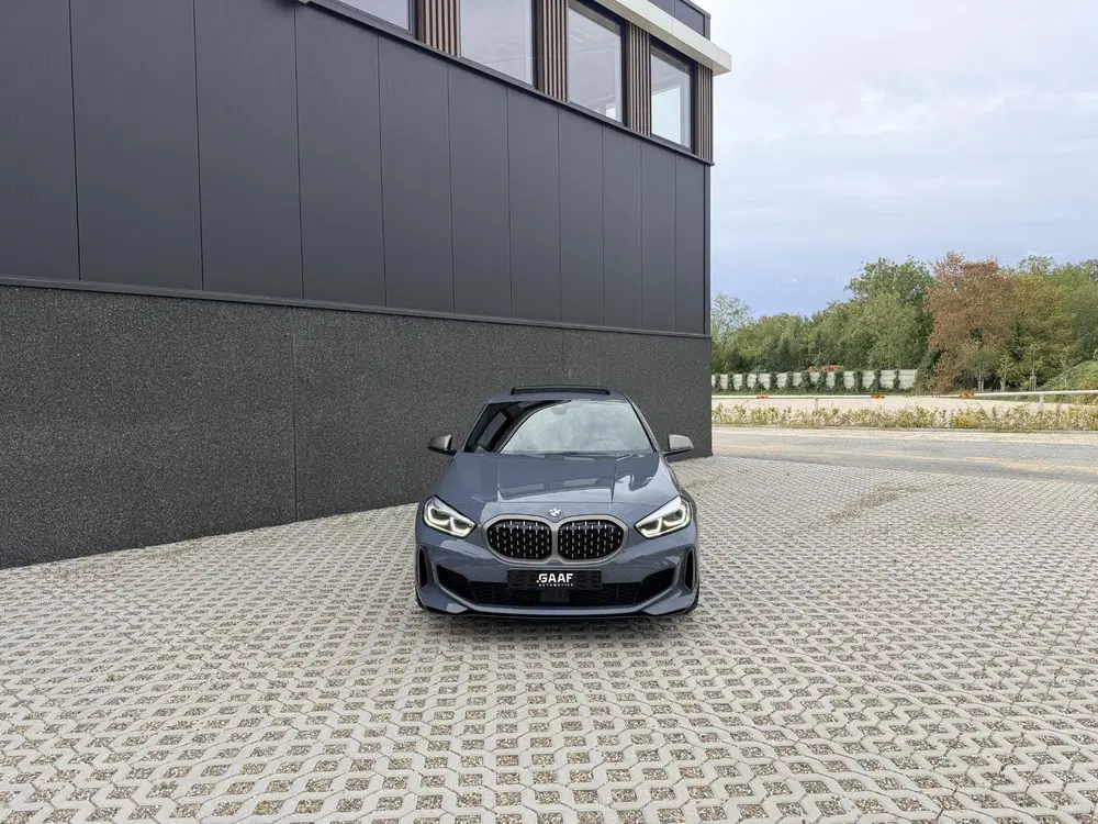 BMW 1-serie M135i xDrive High Executive uit 2021, foto 13