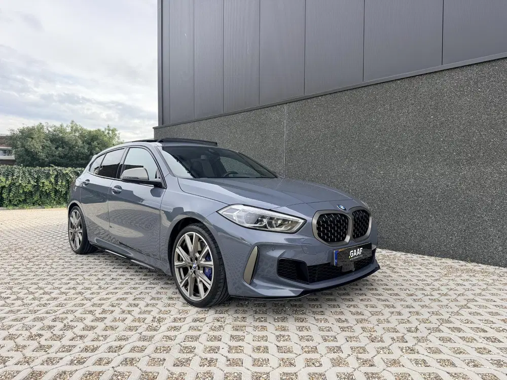 BMW 1-serie M135i xDrive High Executive uit 2021, foto 9
